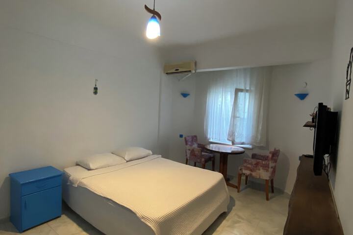 Room 17 of 46