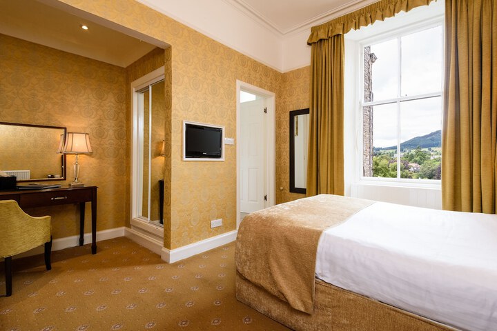 Room 20 of 232