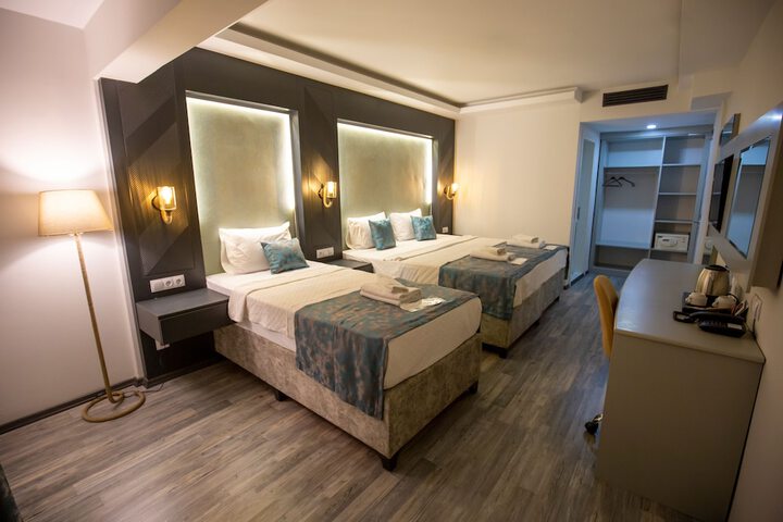 Room 9 of 58