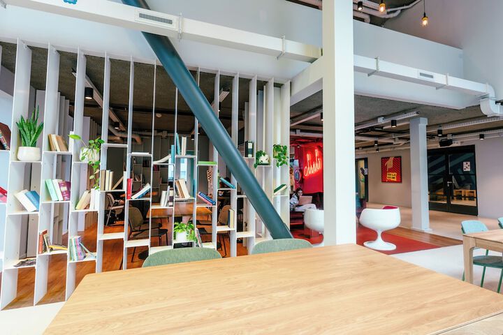 Guest Lobby