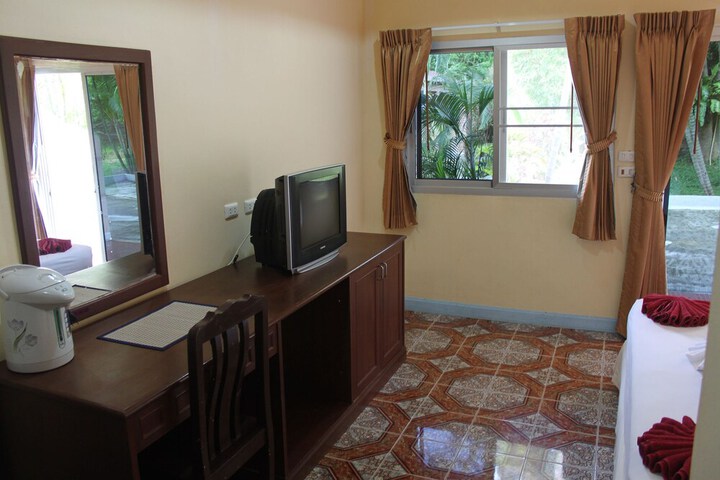 Room 41 of 49