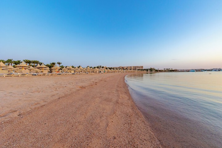 Beach 36 of 40