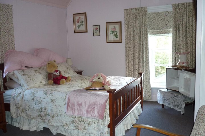 Room 12 of 49