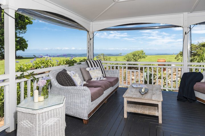 Sundeck 31 of 39