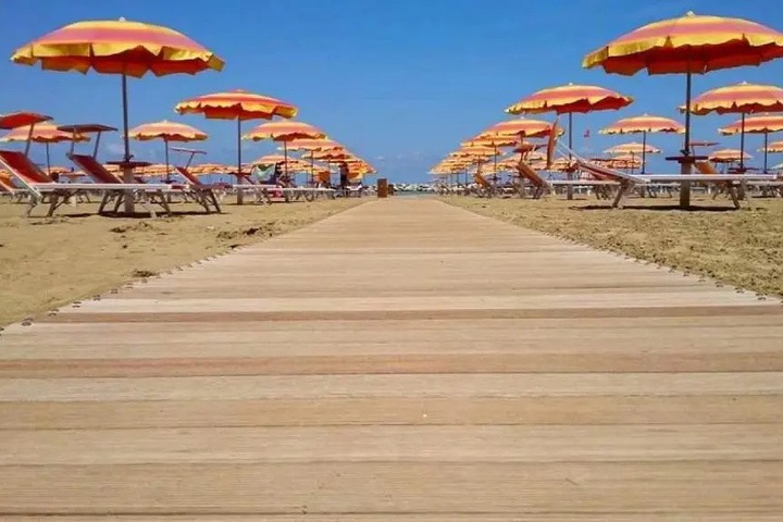 Beach 15 of 18