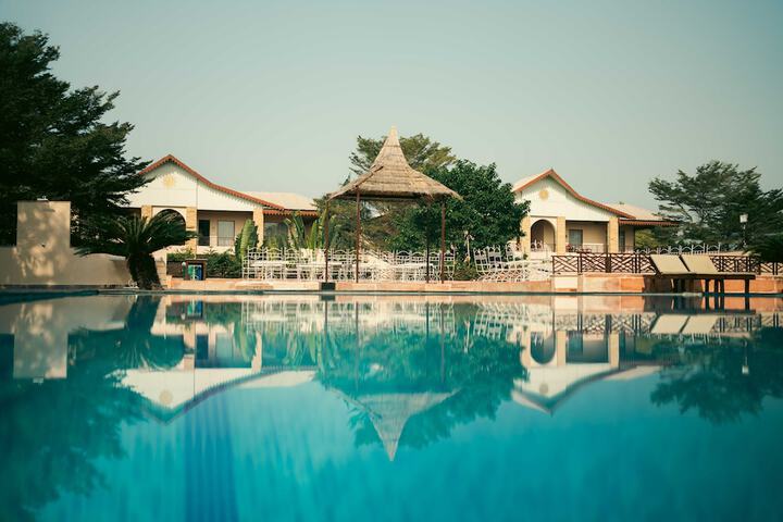 Pool 39 of 101