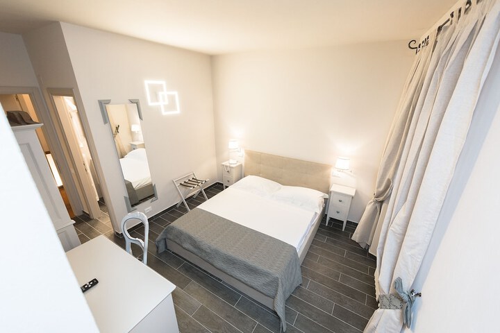 Room 9 of 55