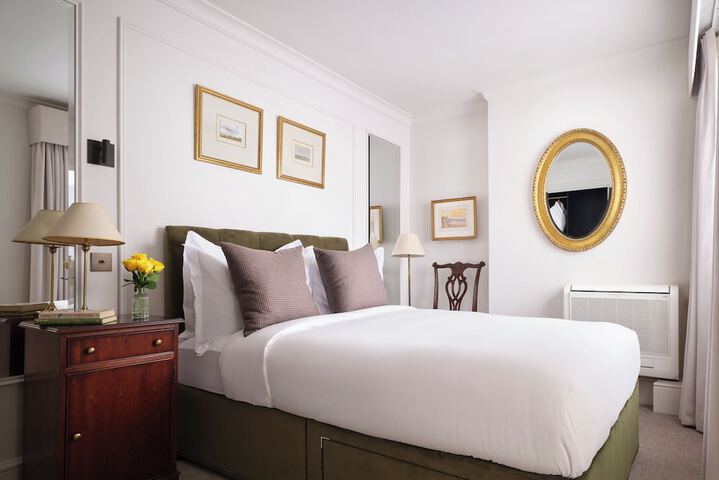 Room 4 of 57