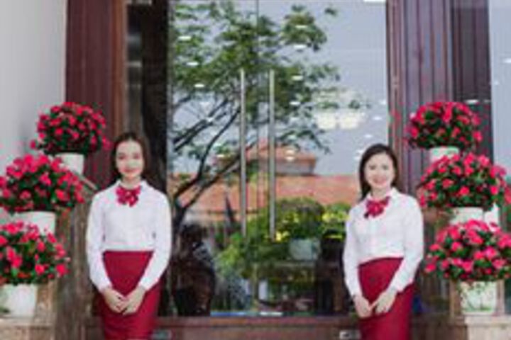 Hotel 38 of 49