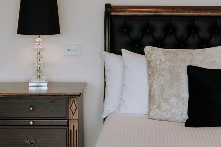 Room 22 of 288
