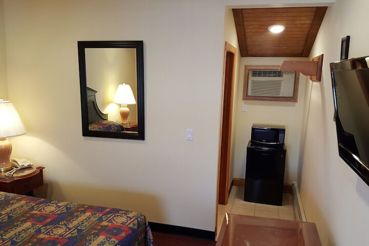 Room 27 of 50
