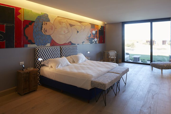 Room 45 of 99