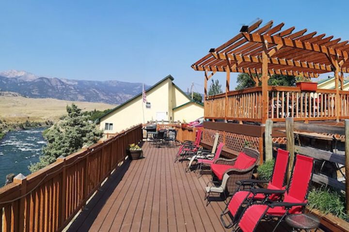 BBQ/picnic area