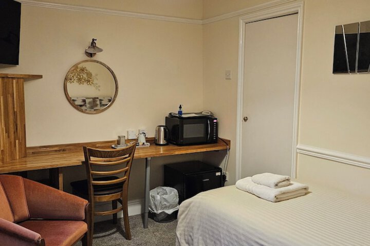 Room 49 of 92