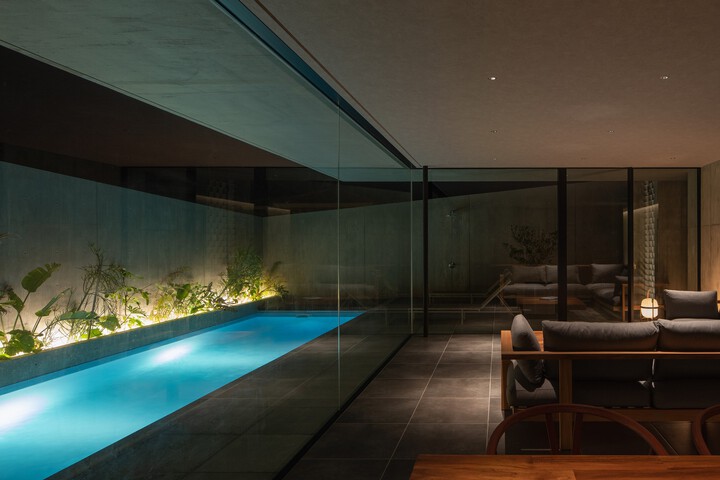 Pool 11 of 16