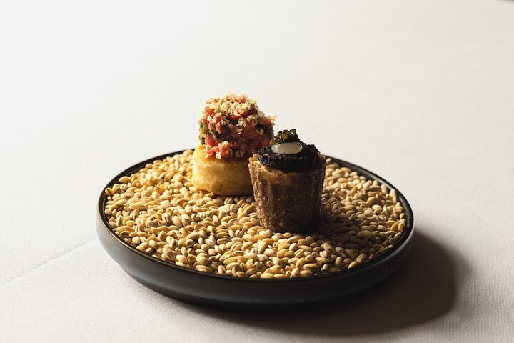 Dining 52 of 63