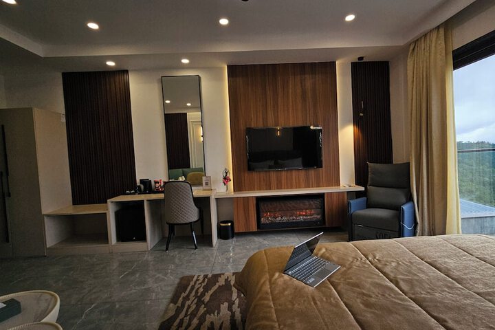 Room 20 of 55