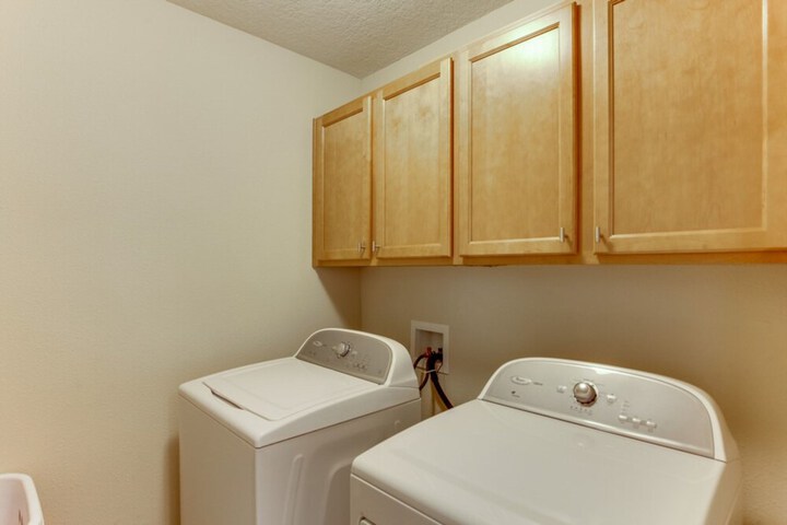 Room 26 of 34