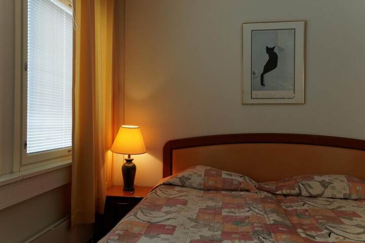 Room 9 of 29