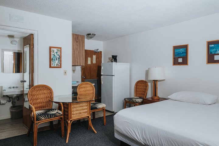 Room 26 of 111