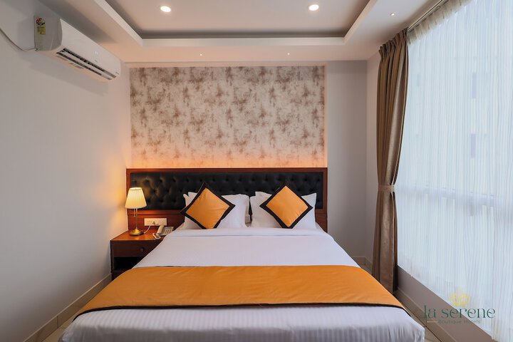 Room 12 of 22