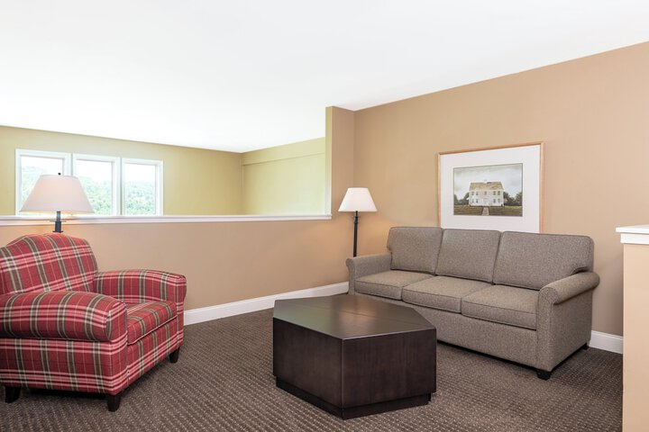 Room 35 of 111