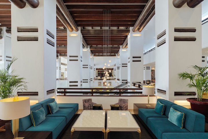 Guest Lobby