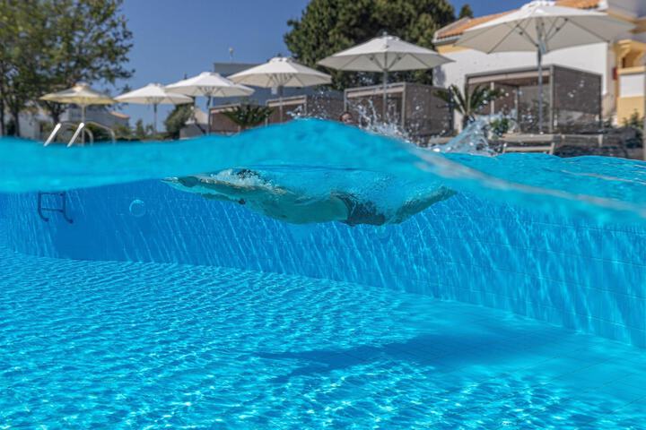 Pool 97 of 245