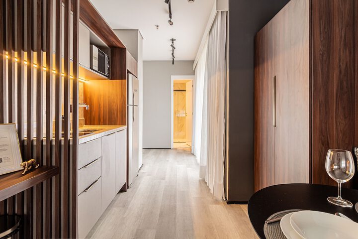 Room 14 of 184
