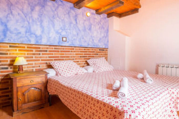 Room 49 of 169