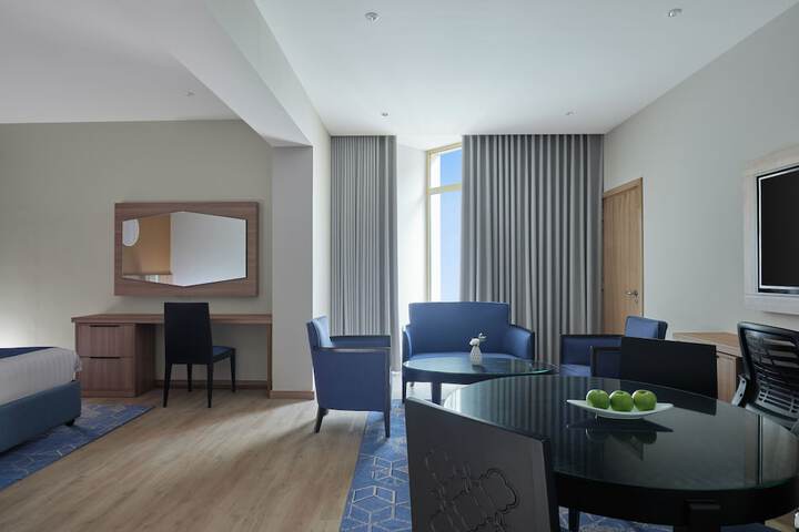 Room 8 of 31