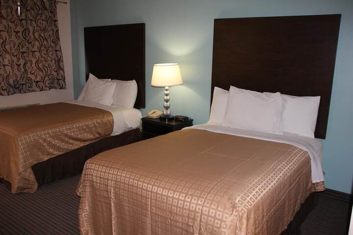 Room 21 of 33