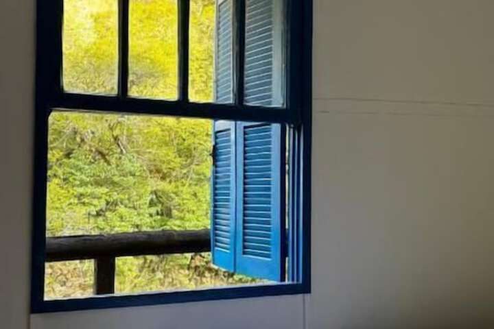 Room 7 of 60