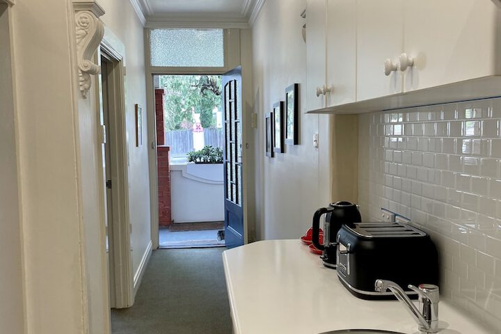 Room 104 of 151
