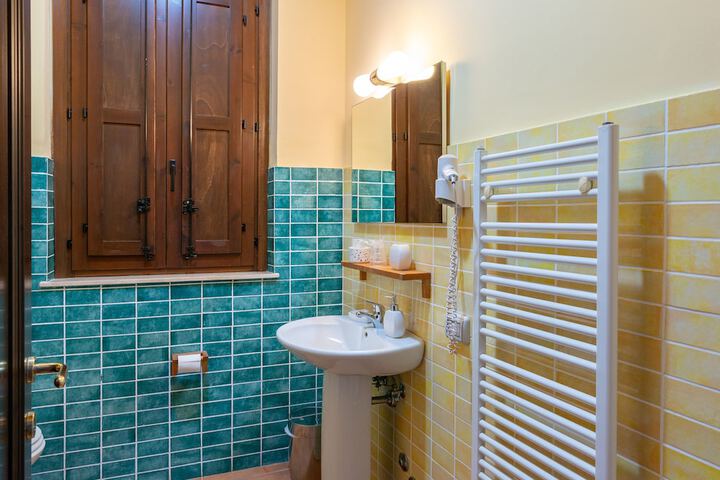 Clean Restrooms
