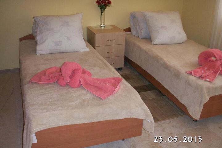 Photo 7
