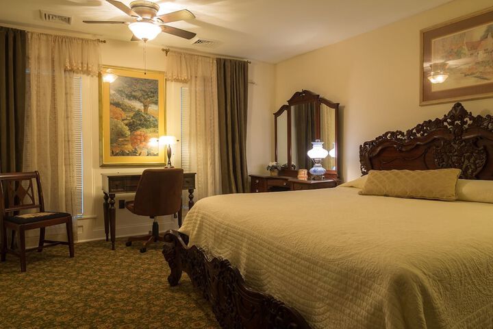 Room 7 of 31