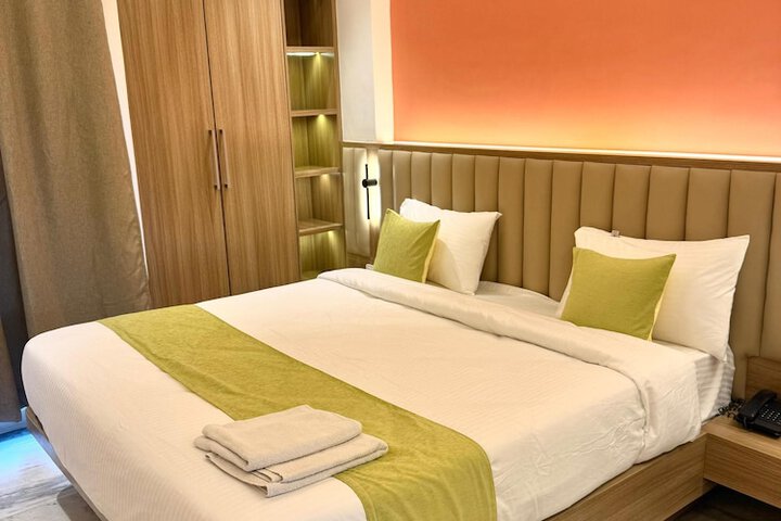 Room 20 of 44