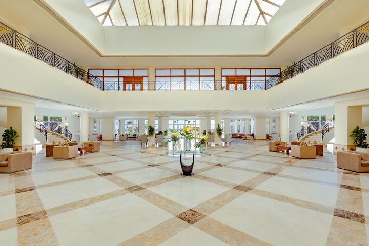 Hotel 2 of 34