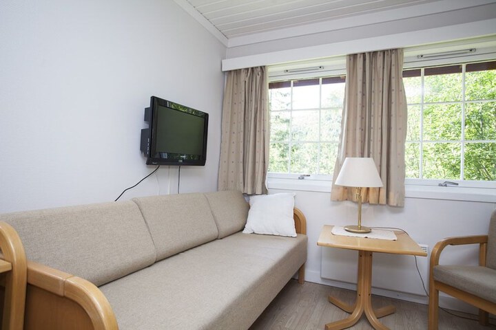 Room 10 of 35