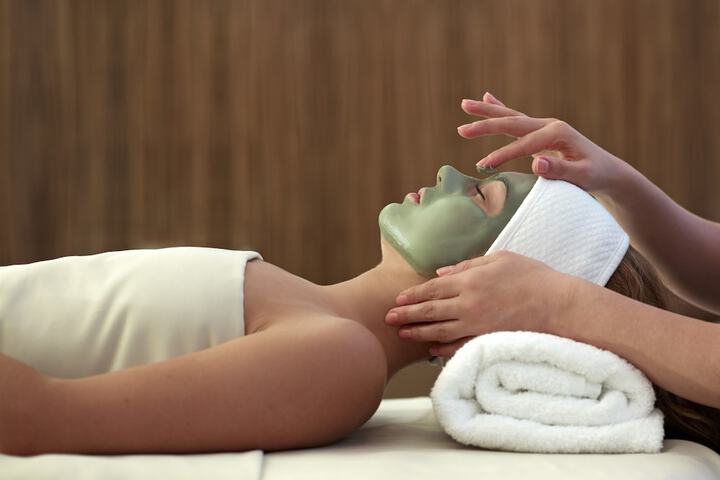 Facial