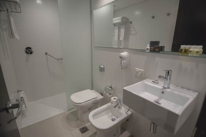 Clean Restrooms
