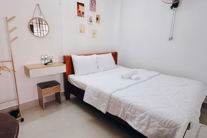 Room 11 of 26