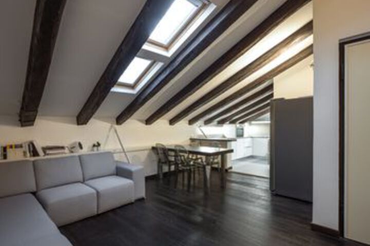 Room 14 of 14