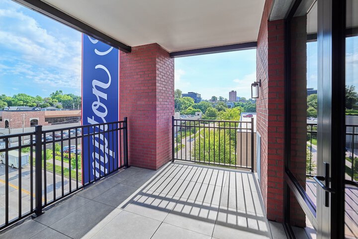 Terrace/Patio 13 of 40