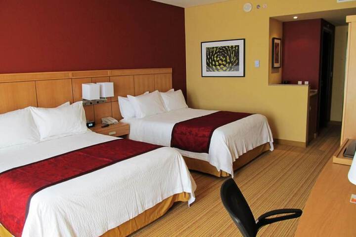Room 14 of 77