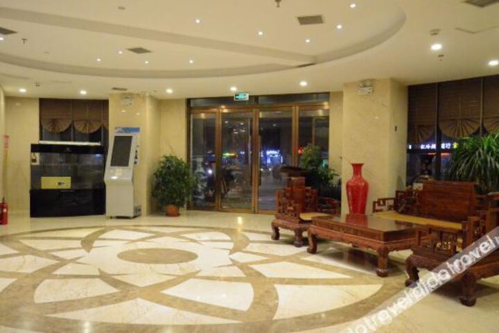 Hotel Interior 14 of 24