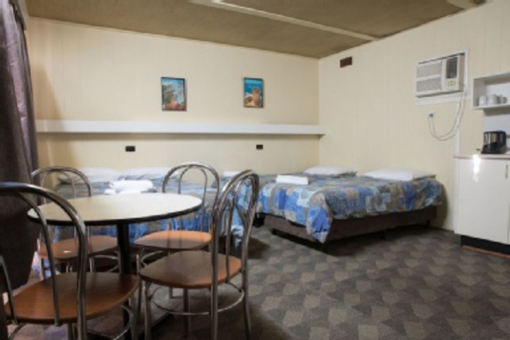 Room 83 of 228