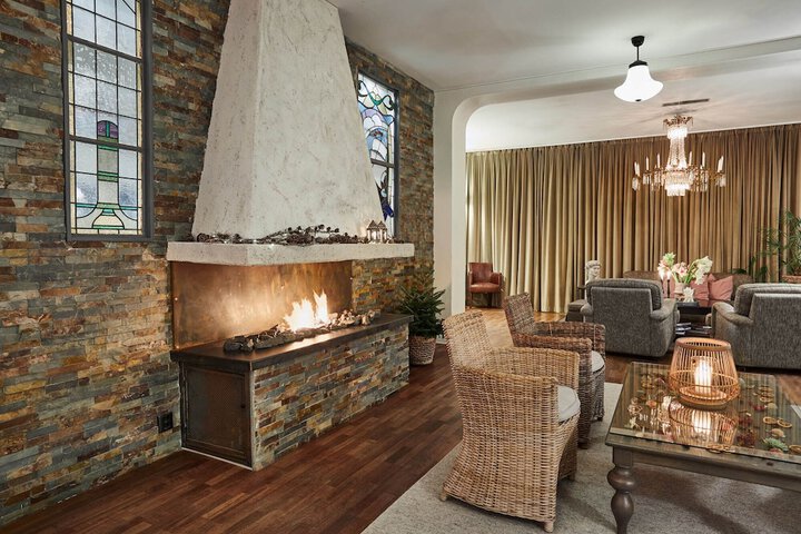 Lobby Entry