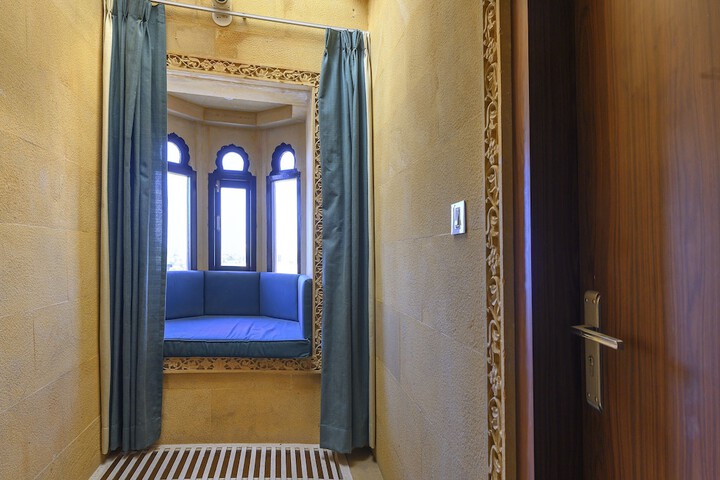 Room 40 of 73